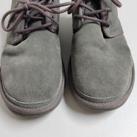 UGG Neumel Charcoal Men's Suede Low Chukka Boots. - Picture 5 of 11
